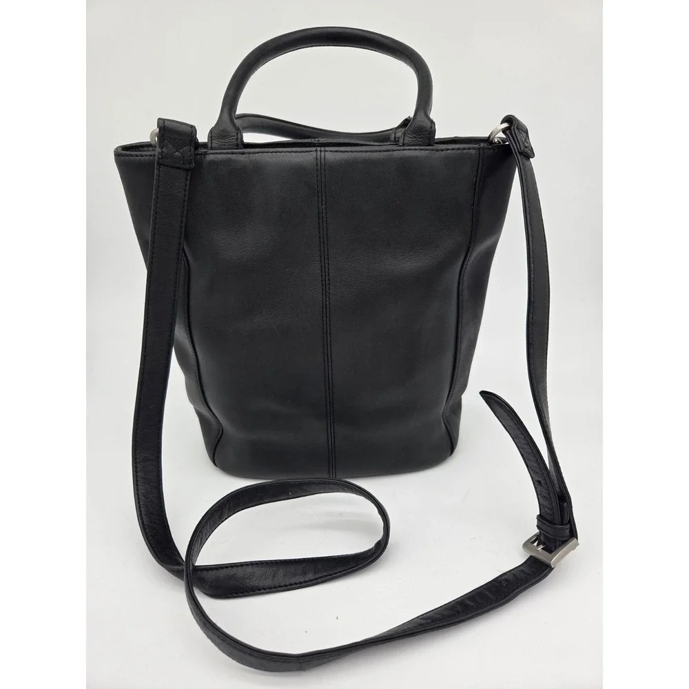 HOBO International VTG Y2K‎ Satchel Bucket Crossbody Bag Smooth Black Leather